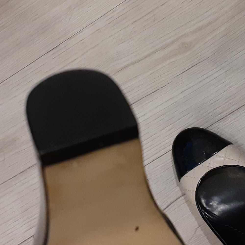 Shoes - Picture 10 of 10
